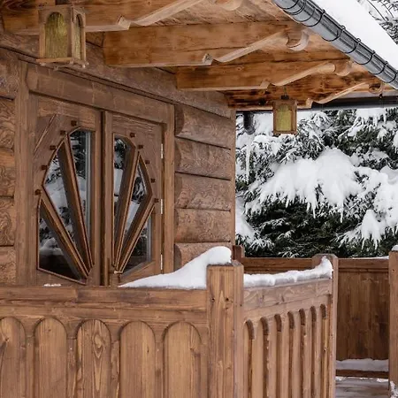 Lesna Chalet